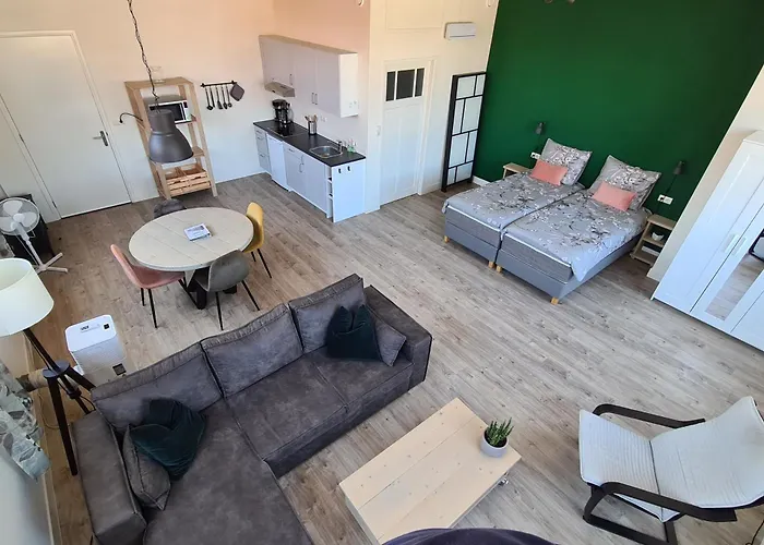 Panta Rhei - Logement De 12E Stad